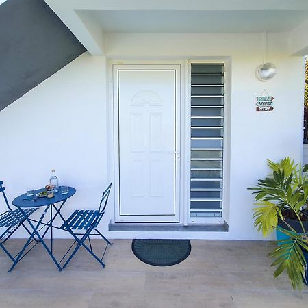 Studio Chez Anna - Vue Mer Et Piscine Ле-Карбе Экстерьер фото